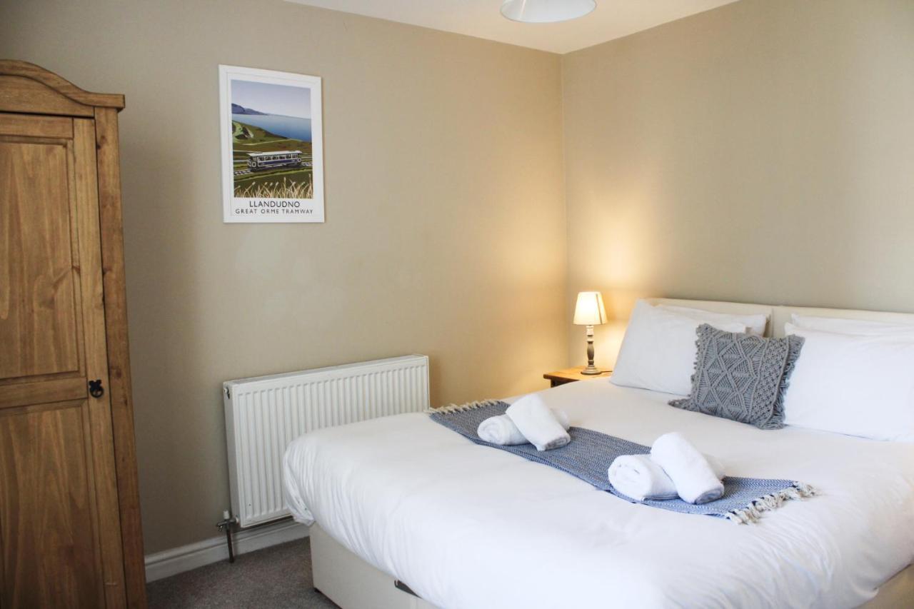 The Clifton Holiday Apartment Llandudno Centre 외부 사진